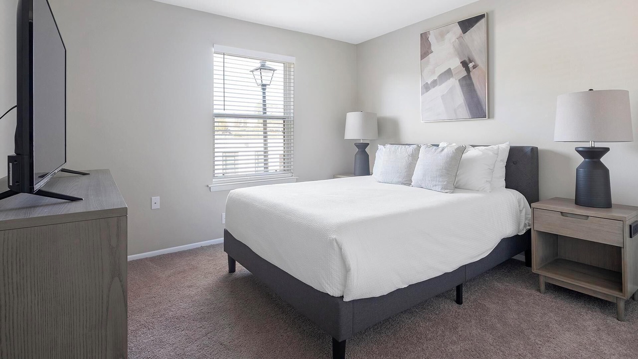 Photo of Bedroom in Homewood