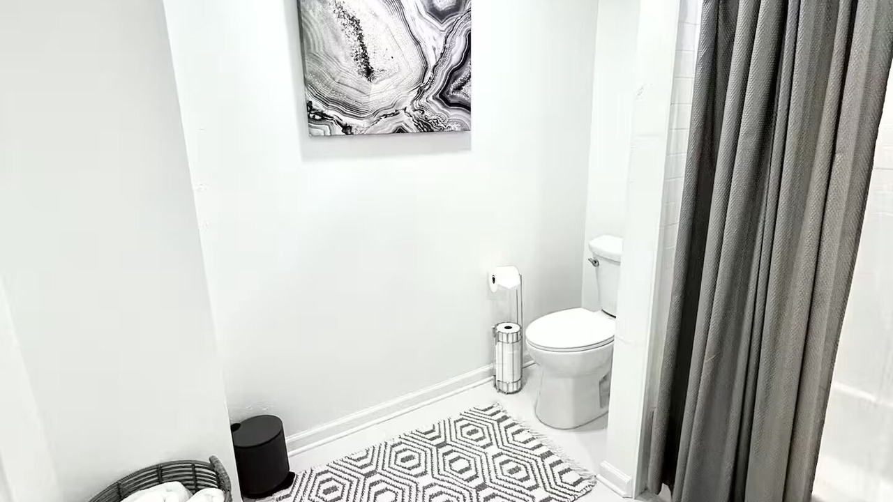 Photo of Bathroom in Central Oklahoma City