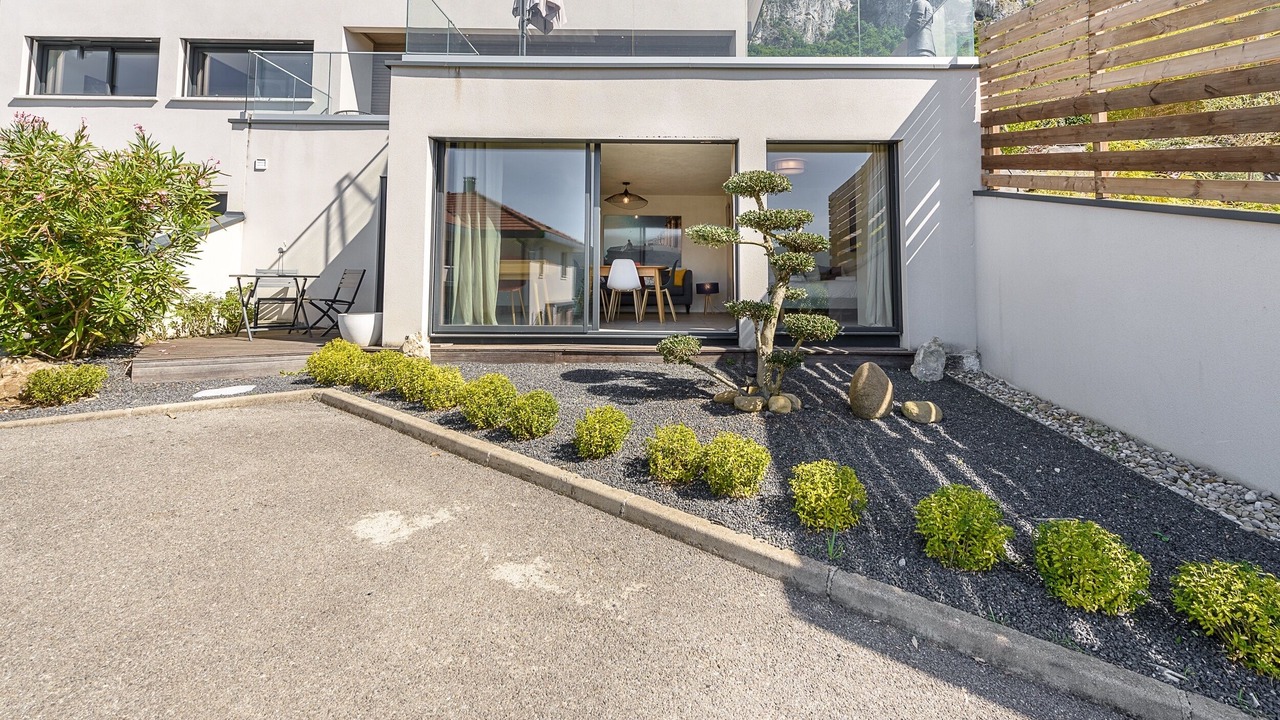 Photo of Patio Balcony in Veyrier-du-Lac