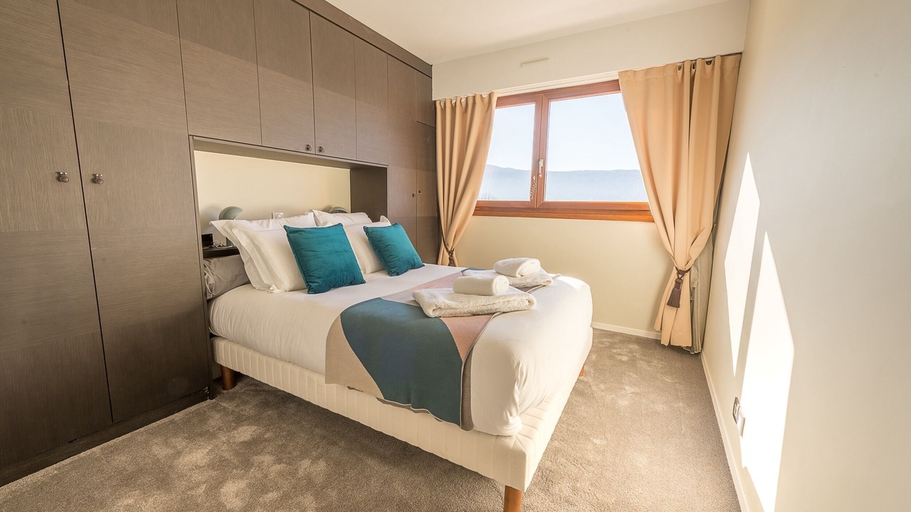 Photo of Bedroom in Veyrier-du-Lac