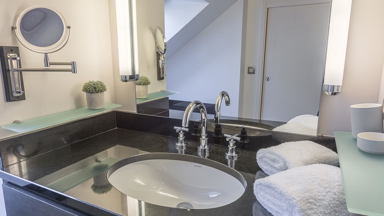 Photo of Bathroom in Veyrier-du-Lac