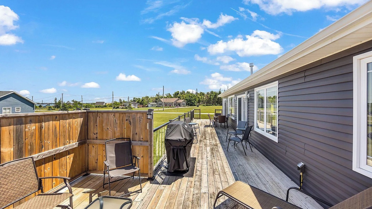 Photo of Patio Balcony in Brackley Beach