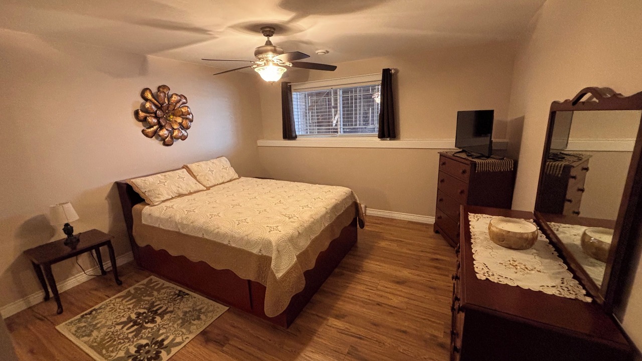 Photo of Bedroom in Brackley Beach