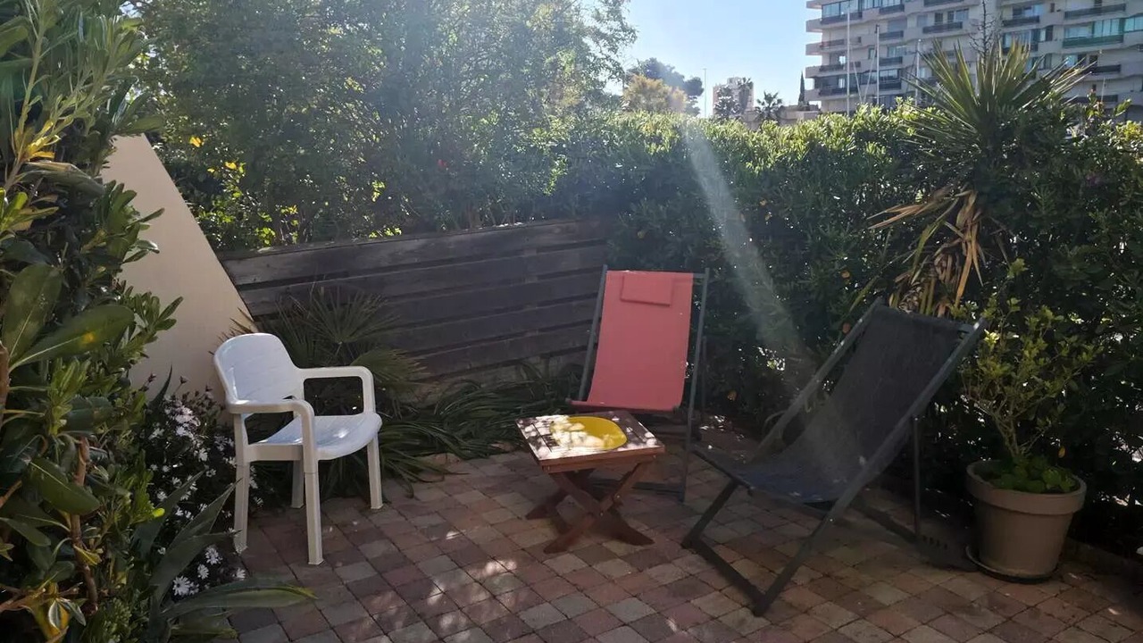 Photo of Patio Balcony in La Jetee