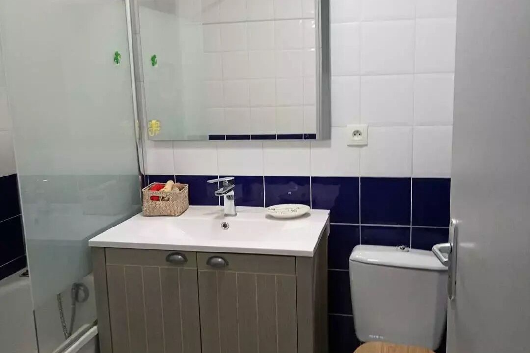 Photo of Bathroom in La Jetee