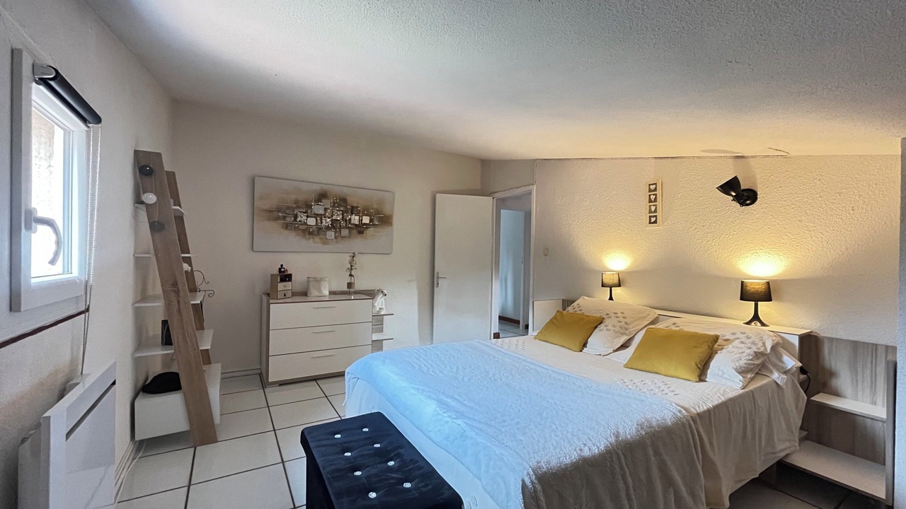 Photo of Bedroom in Montolieu
