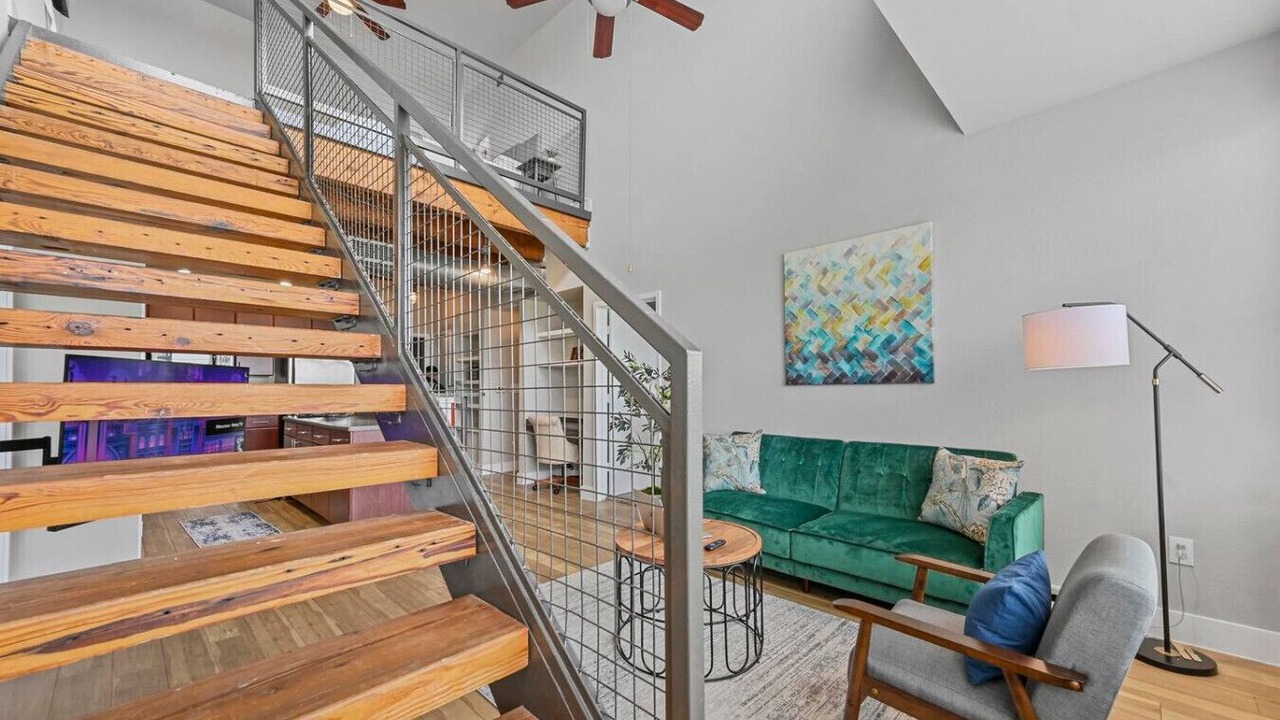 Photo of Livingroom in Downtown Fort Worth