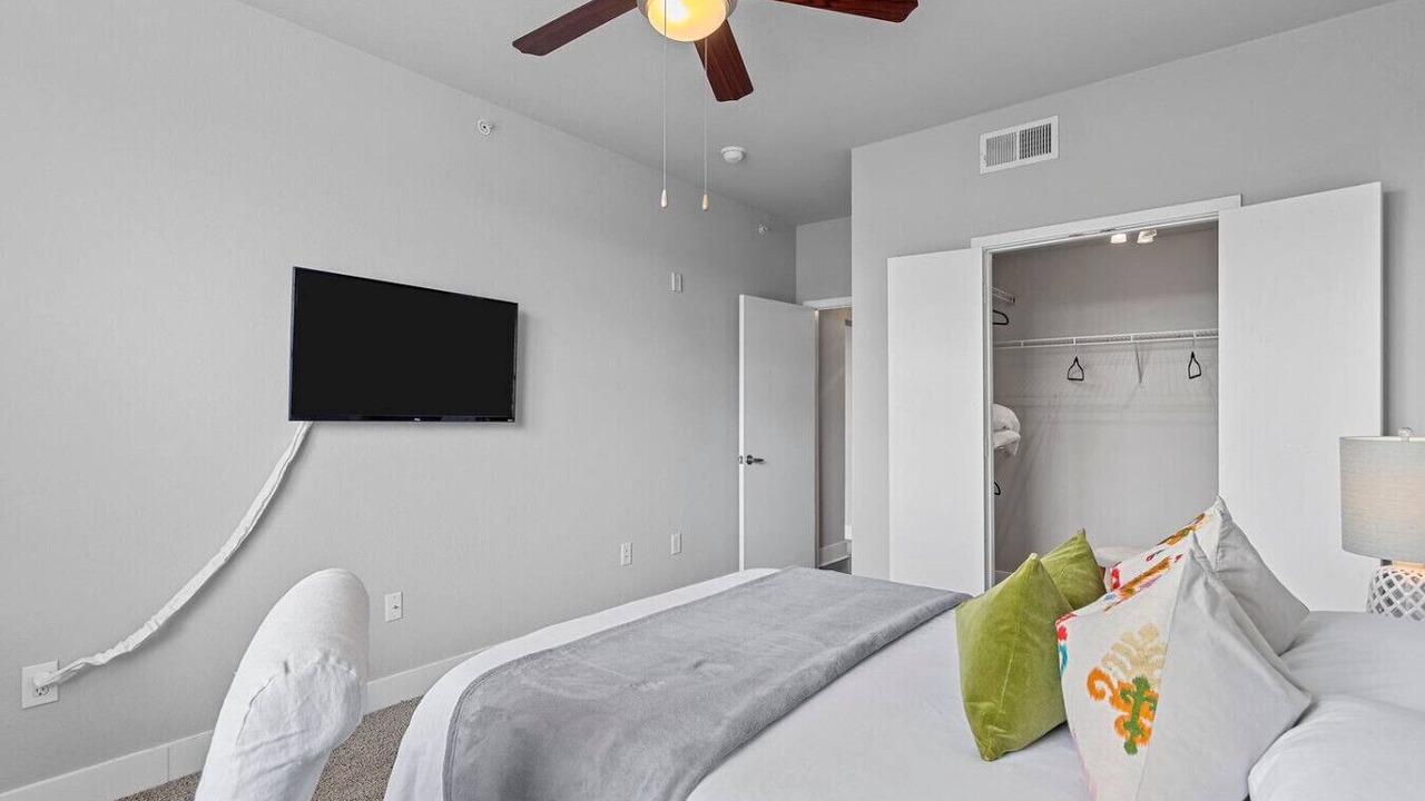 Photo of Bedroom in Downtown Fort Worth