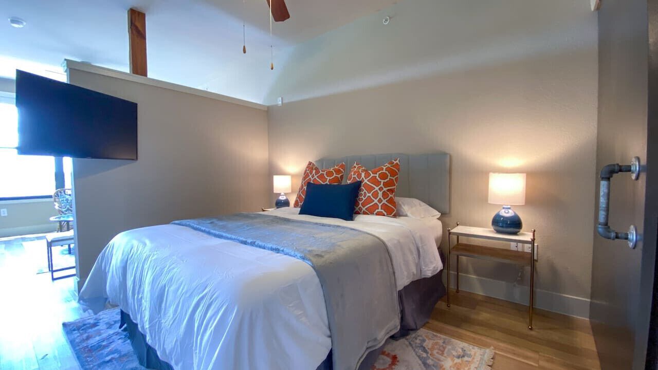 Photo of Bedroom in Downtown Fort Worth