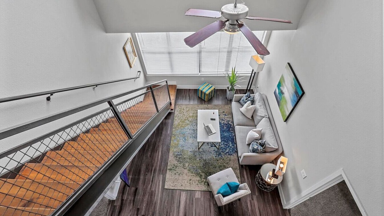Photo of Livingroom in Downtown Fort Worth