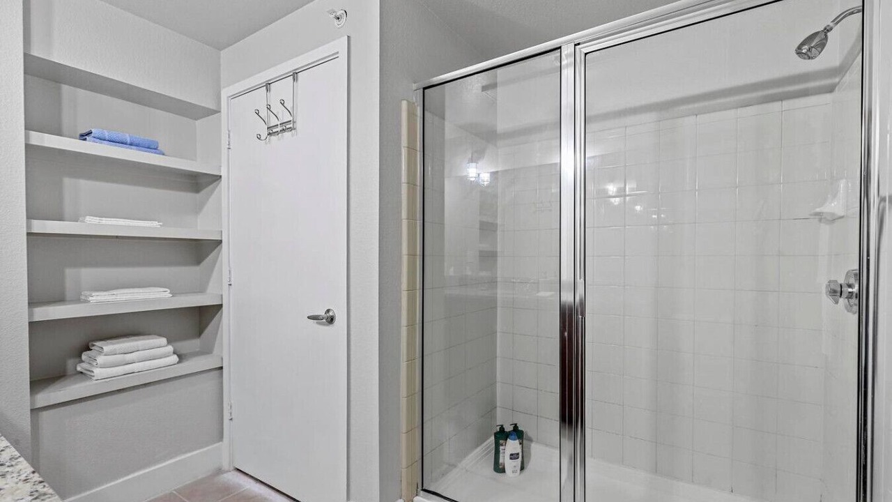 Photo of Bathroom in Downtown Fort Worth