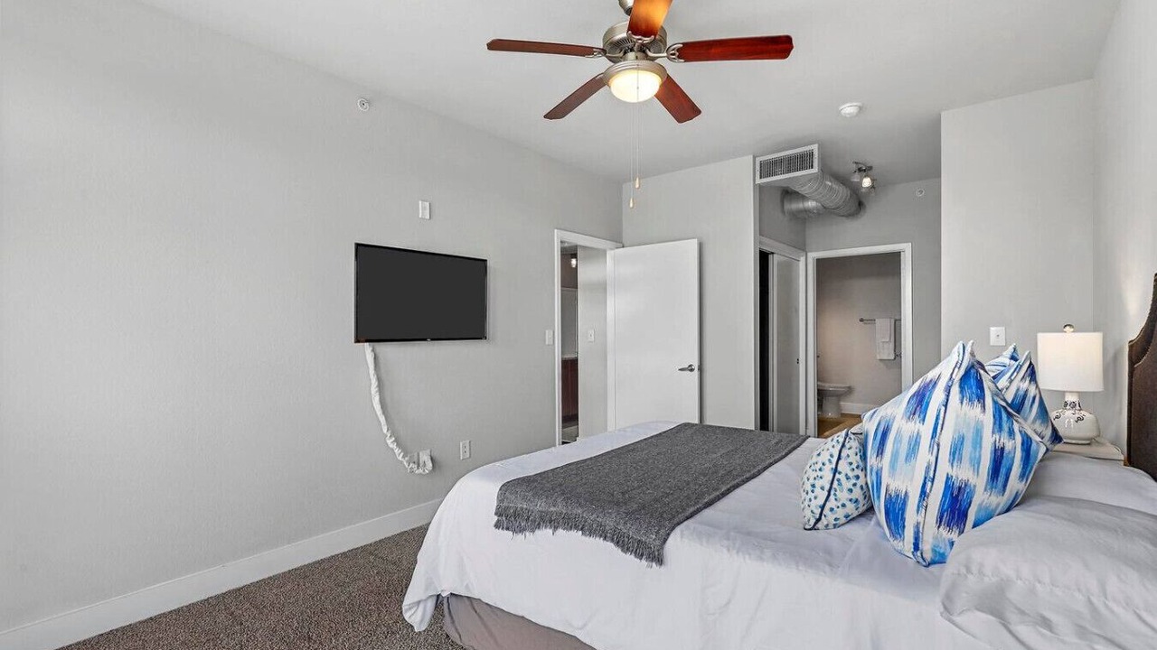 Photo of Bedroom in Downtown Fort Worth