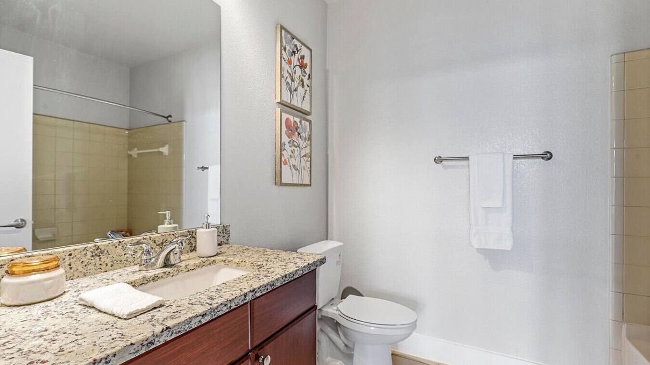 Photo of Bathroom in Downtown Fort Worth