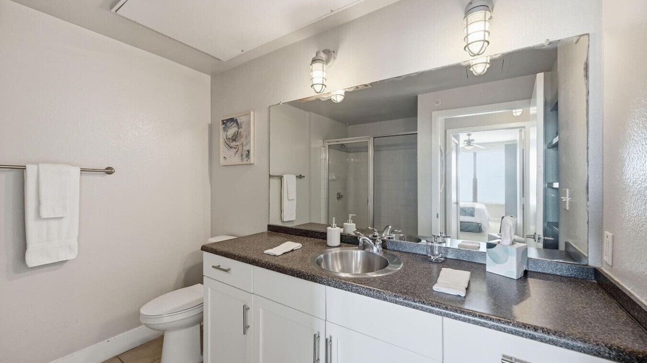 Photo of Bathroom in Downtown Fort Worth