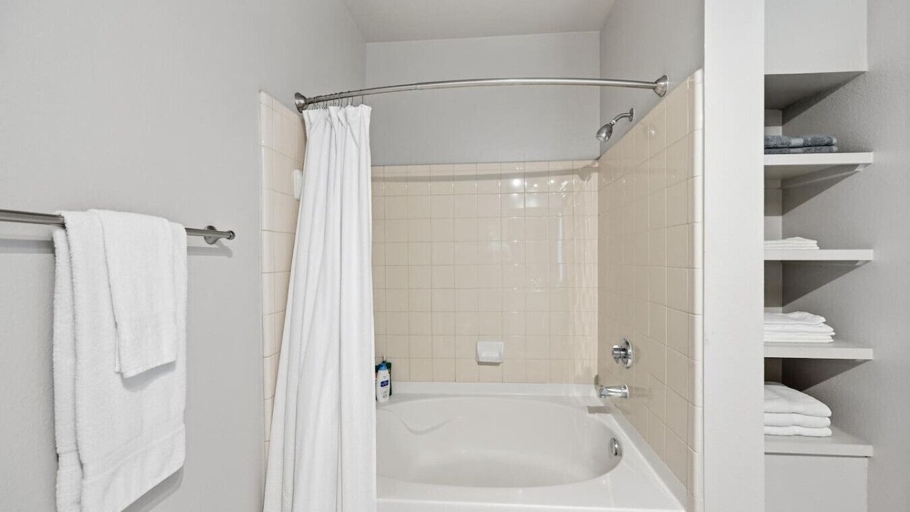 Photo of Bathroom in Downtown Fort Worth