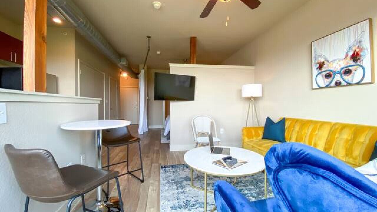 Photo of Livingroom in Downtown Fort Worth