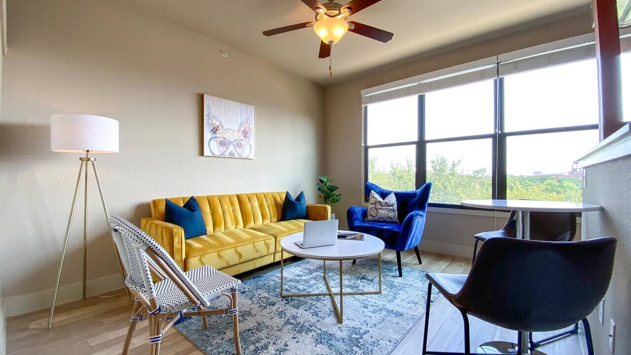 Photo of Livingroom in Downtown Fort Worth