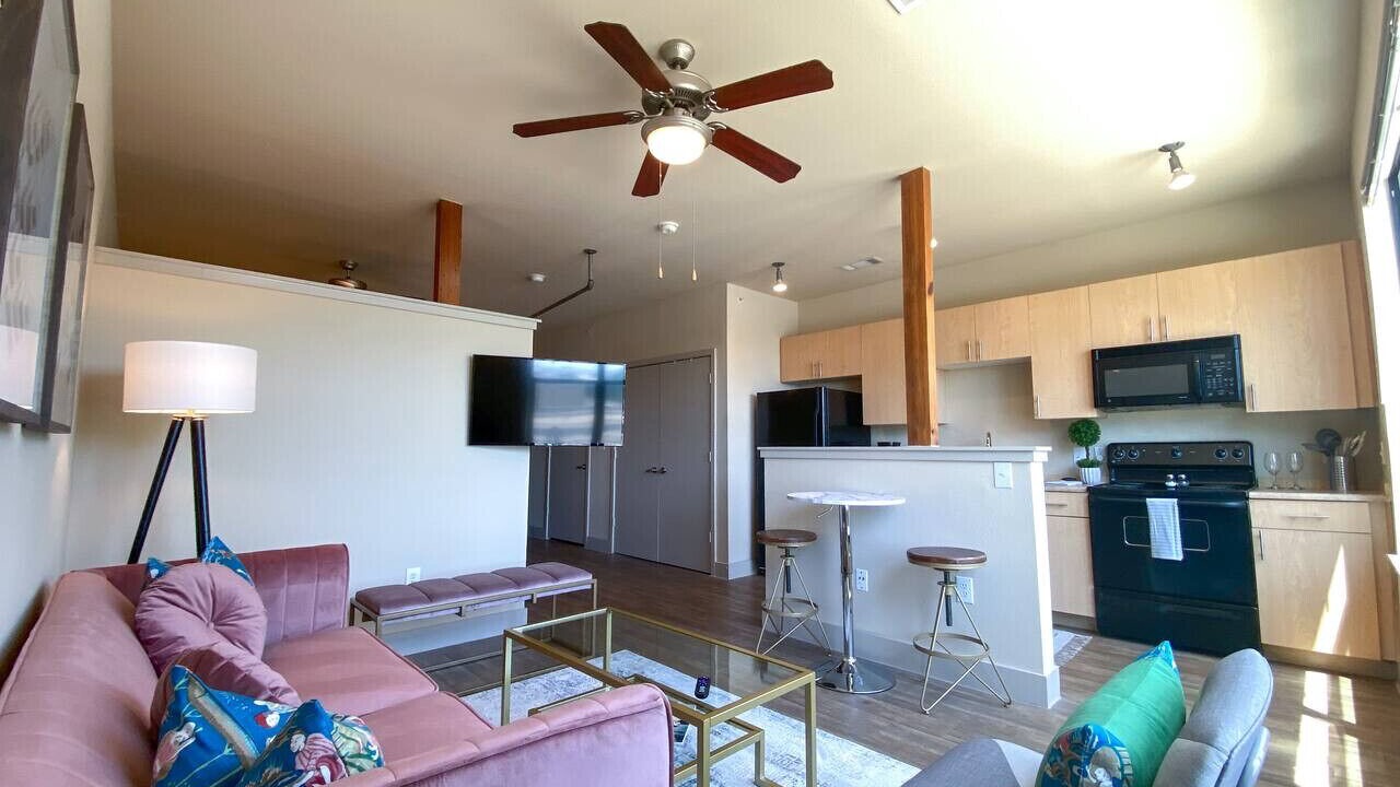 Photo of Livingroom in Downtown Fort Worth