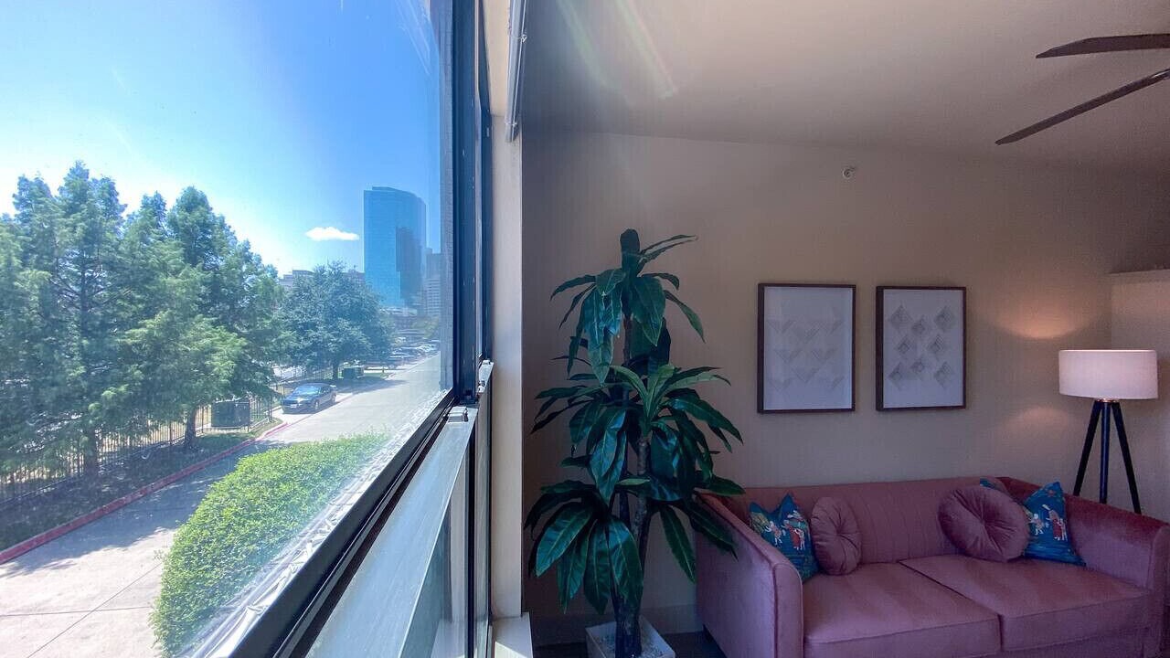 Photo of Livingroom in Downtown Fort Worth