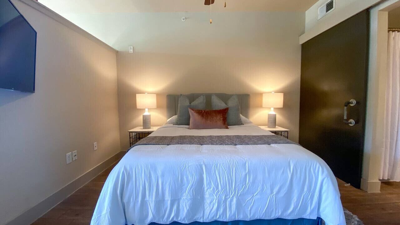 Photo of Bedroom in Downtown Fort Worth