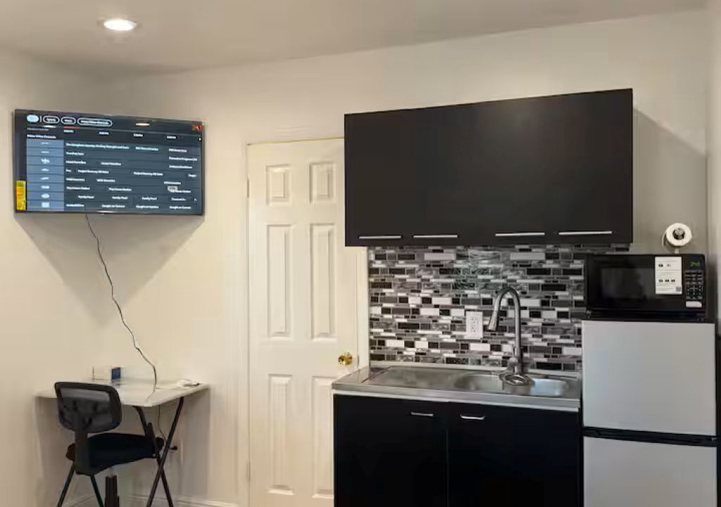 Photo of Bedroom in Homestead