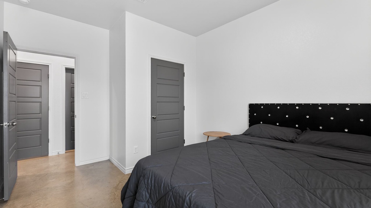 Photo of Bedroom in Temple