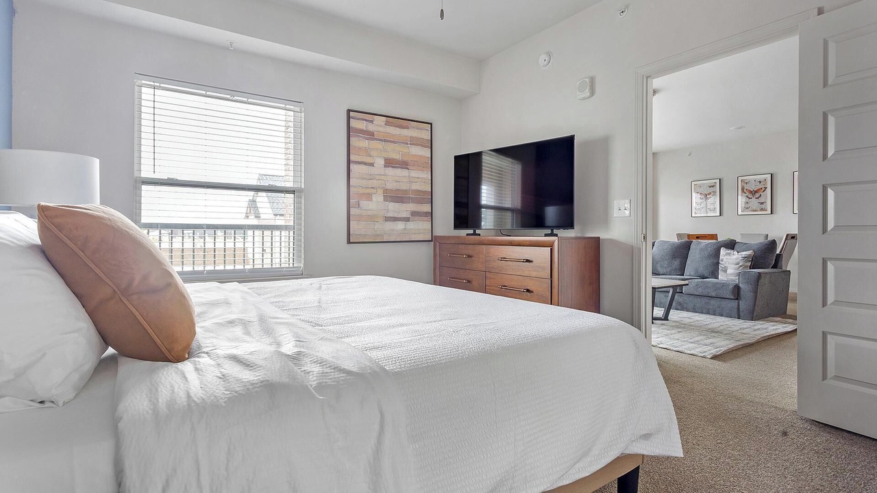 Photo of Bedroom in Broken Arrow