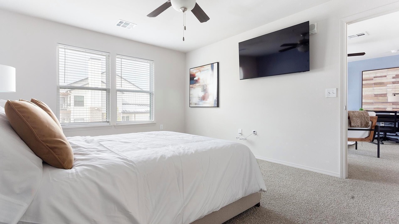 Photo of Bedroom in Broken Arrow