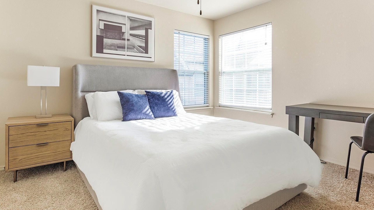 Photo of Bedroom in Broken Arrow