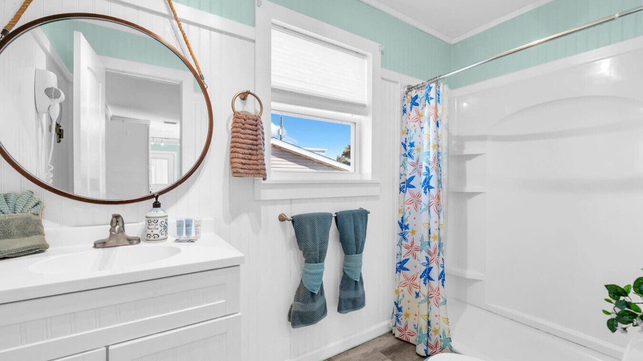 Photo of Bathroom in West Panama City Beach