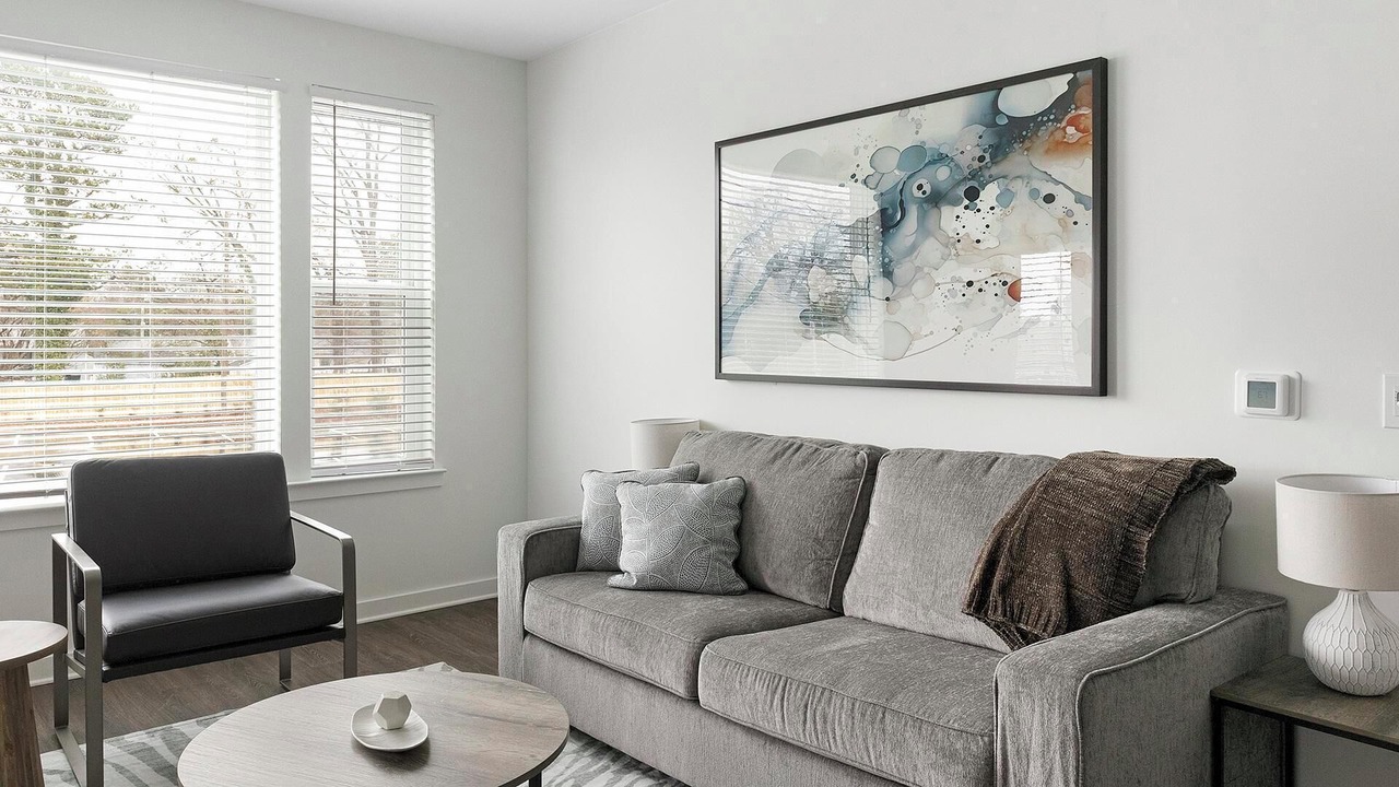 Photo of Livingroom in East Raleigh
