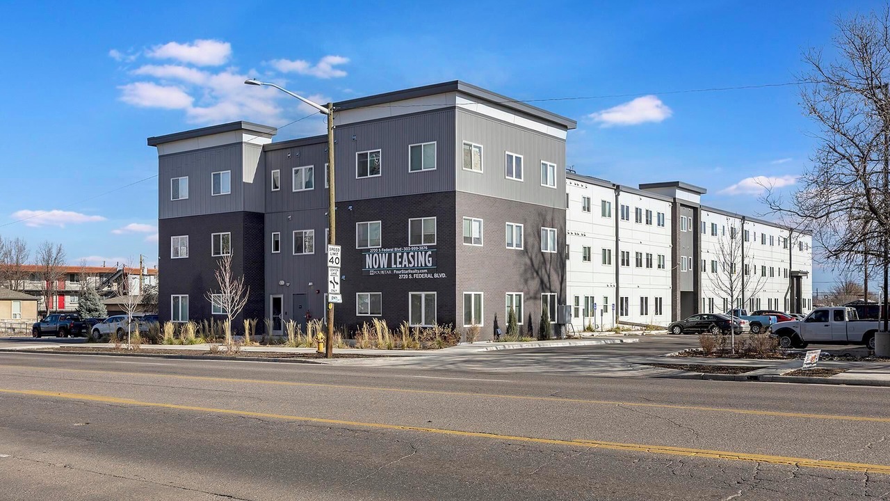 Photo of Outdoor in College View