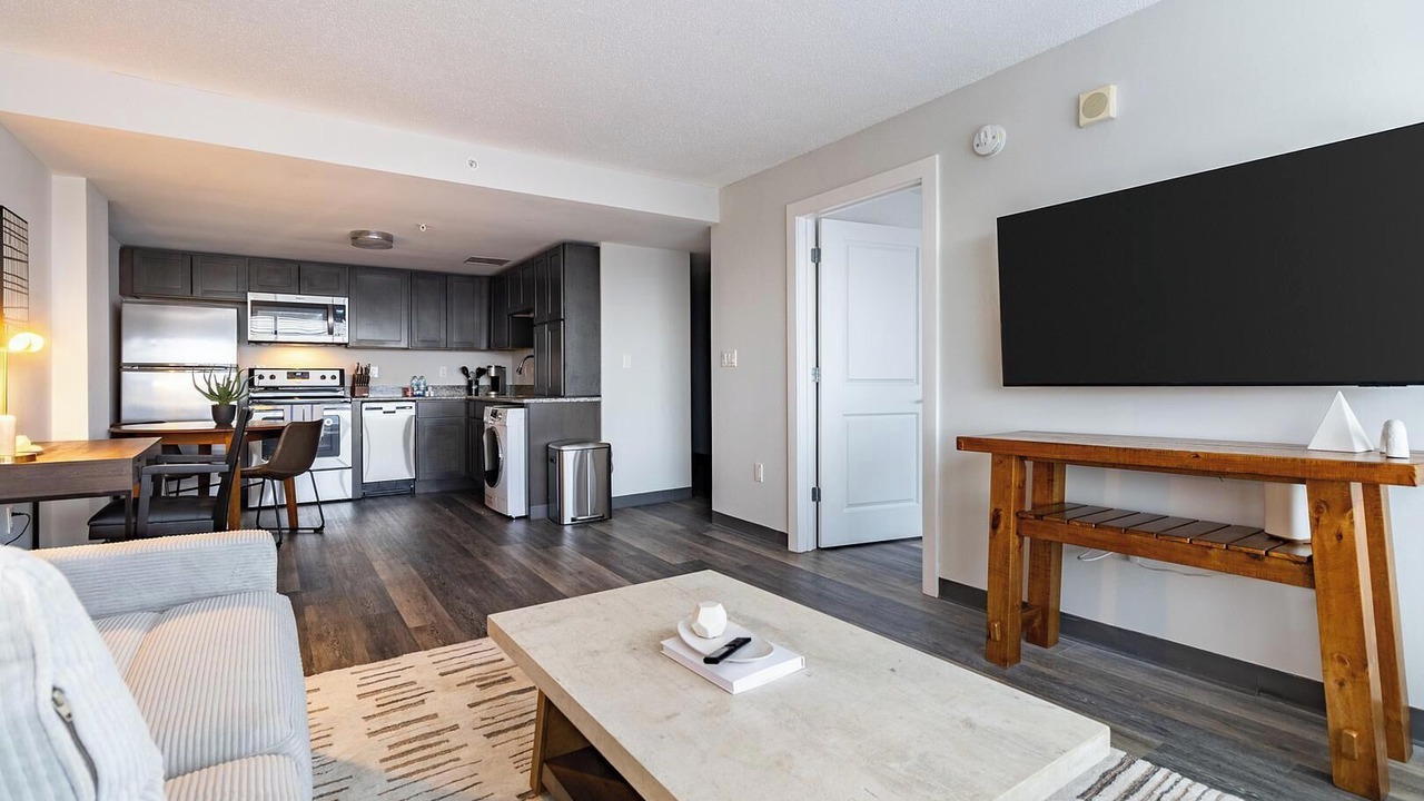 Photo of Livingroom in Downtown Hartford