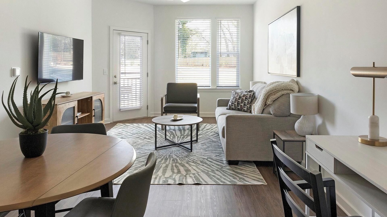 Photo of Livingroom in East Raleigh
