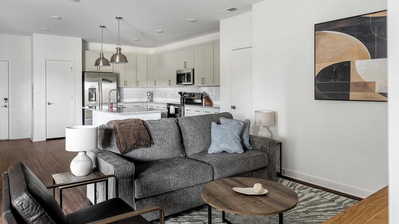 Photo of Livingroom in East Raleigh