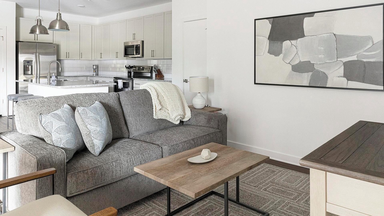 Photo of Livingroom in East Raleigh