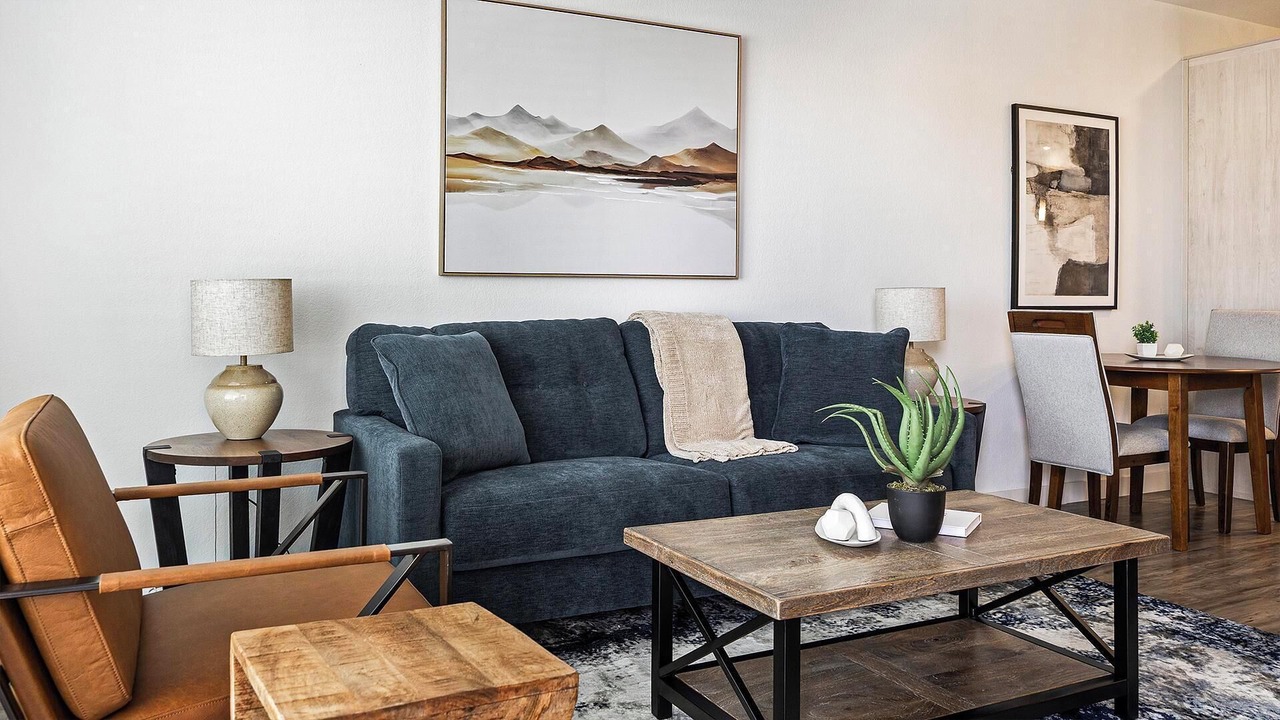 Photo of Livingroom in East Mesa