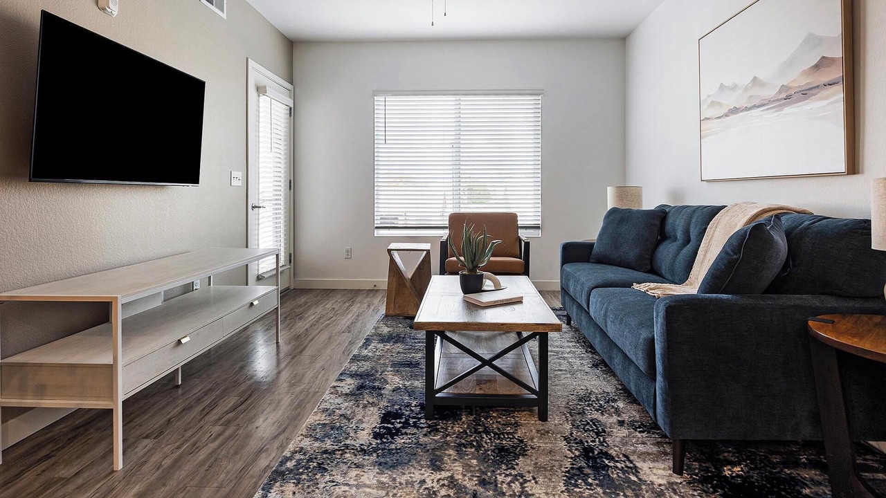 Photo of Livingroom in East Mesa