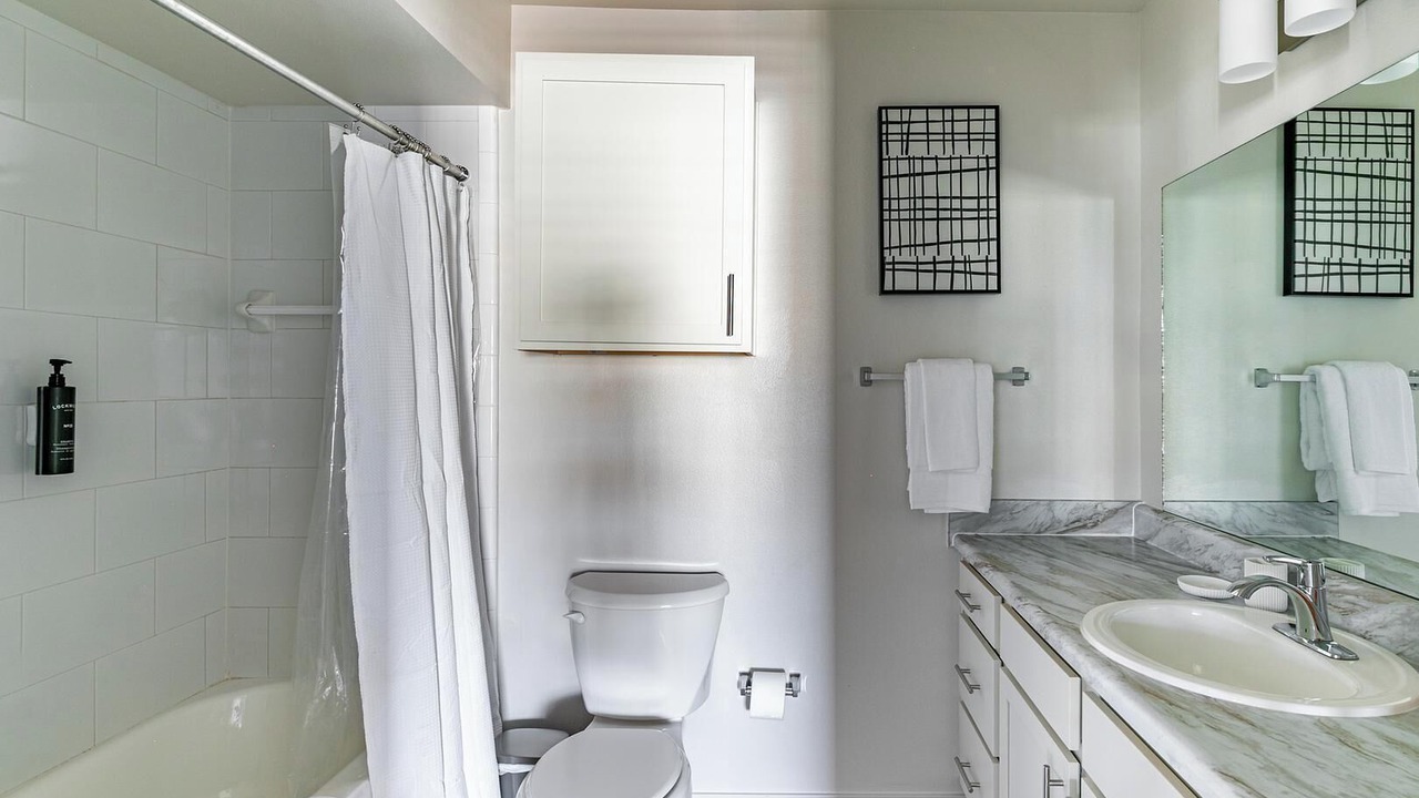 Photo of Bathroom in Yukon