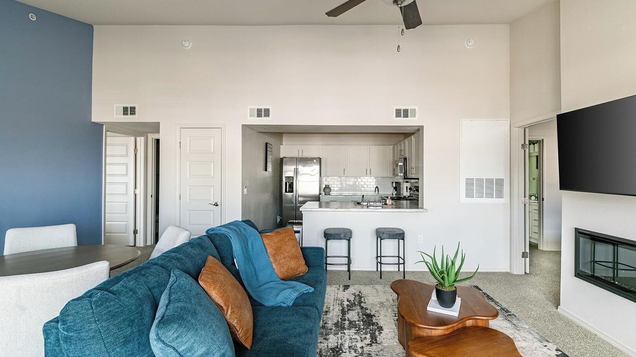 Photo of Livingroom in Yukon