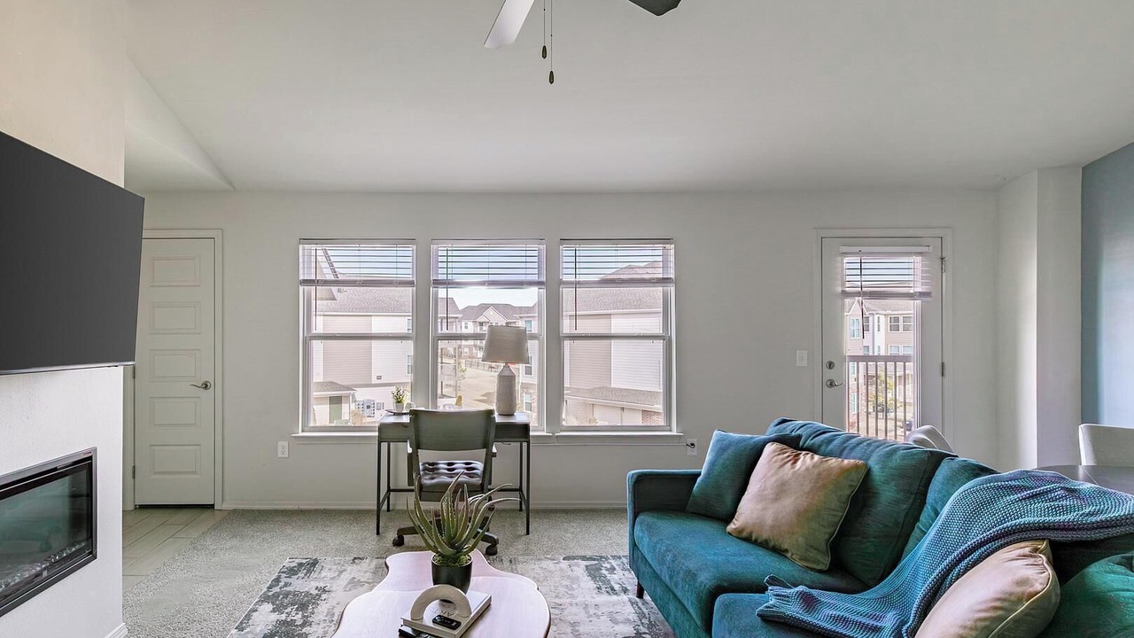 Photo of Livingroom in Yukon