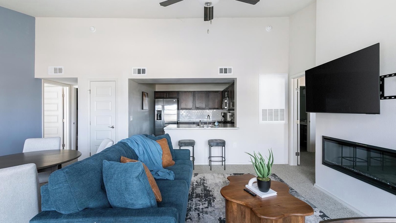 Photo of Livingroom in Yukon