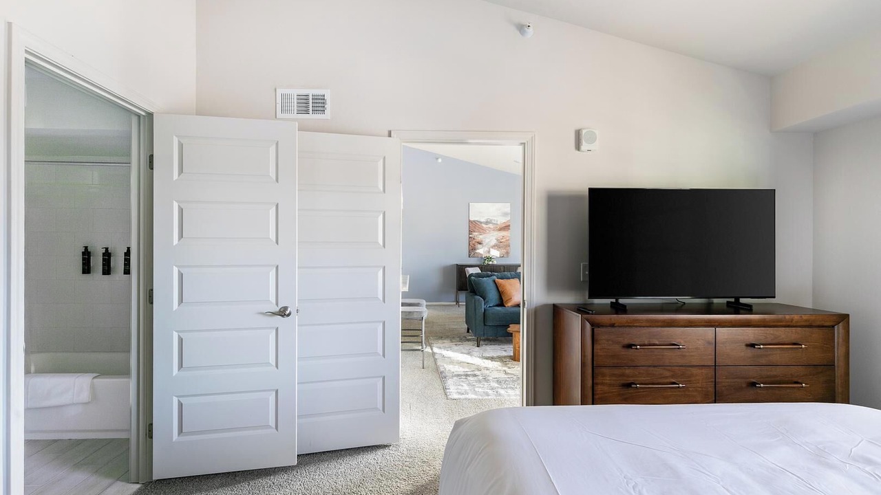 Photo of Bedroom in Yukon