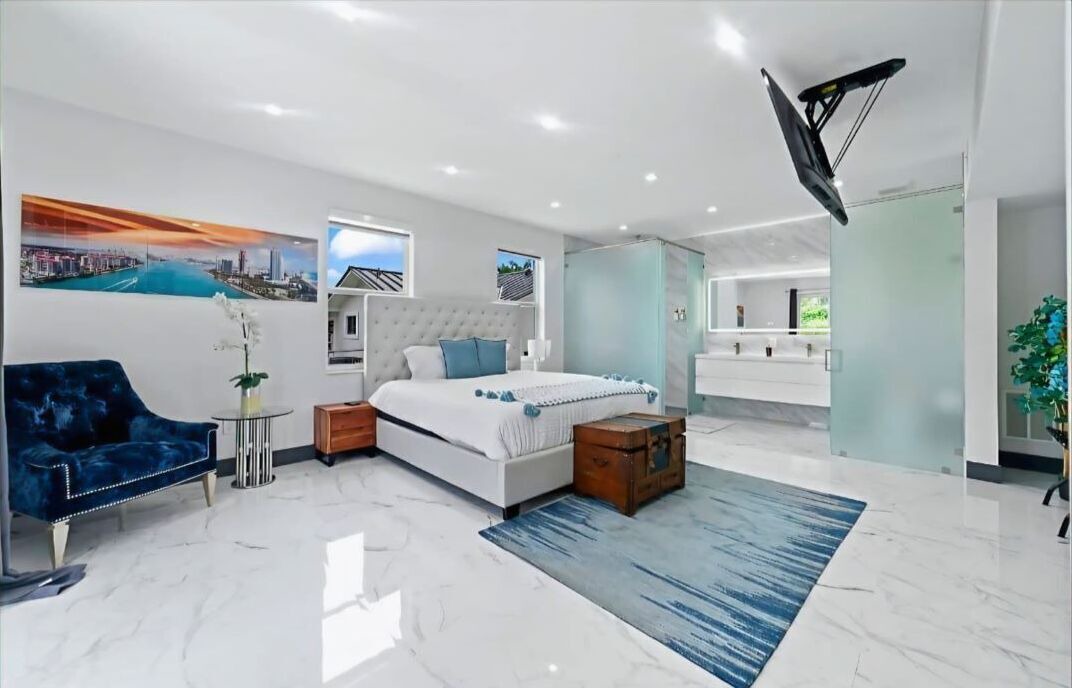 Photo of Bedroom in Tamiami