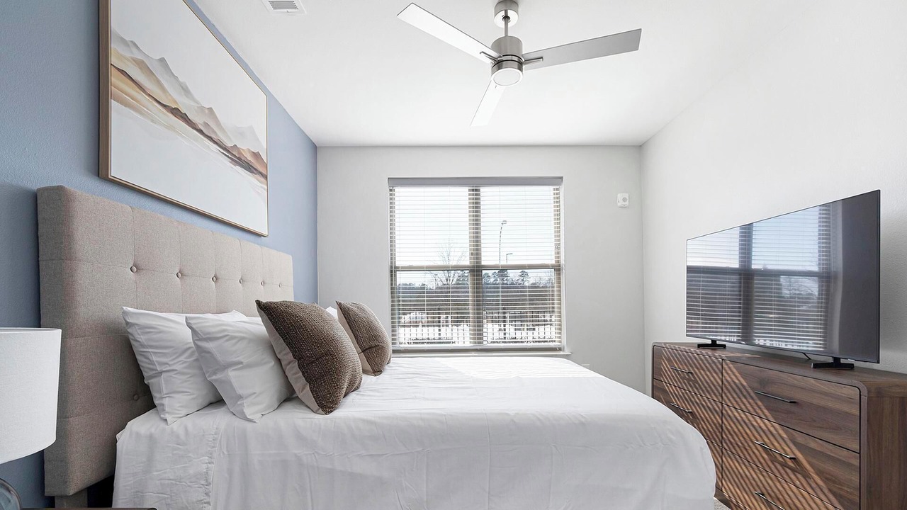 Photo of Bedroom in Ferndale