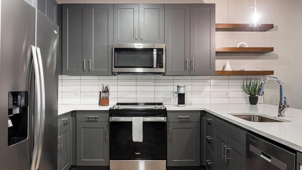 Photo of Kitchen in Blue Dome District