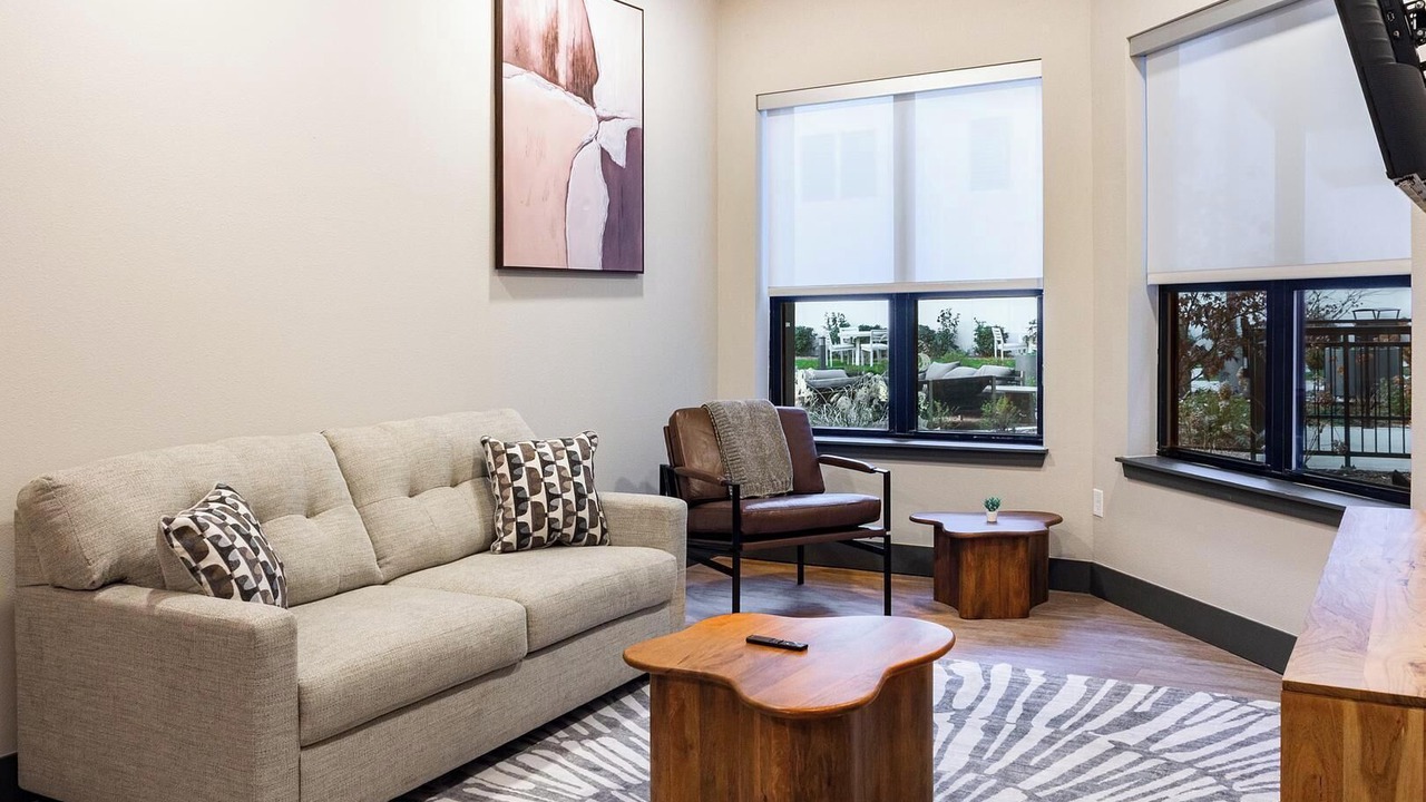 Photo of Livingroom in Blue Dome District