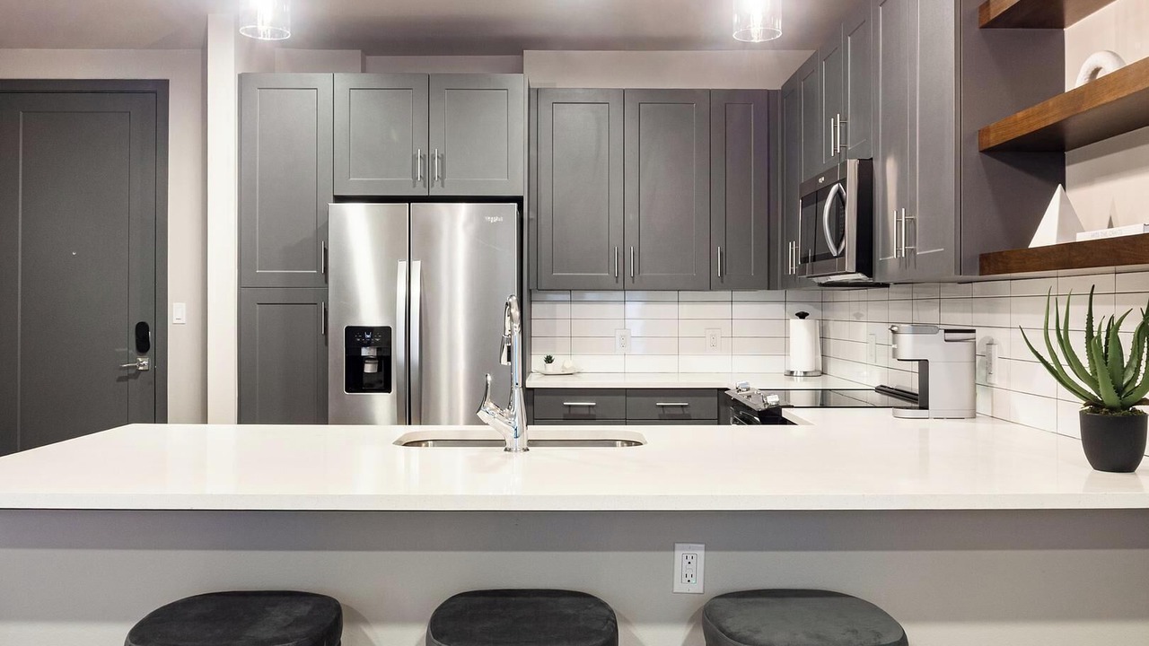 Photo of Kitchen in Blue Dome District