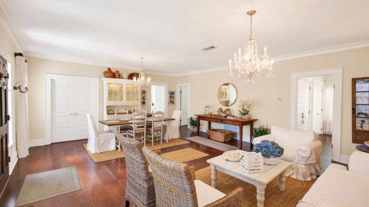 Photo of Livingroom in Biloxi