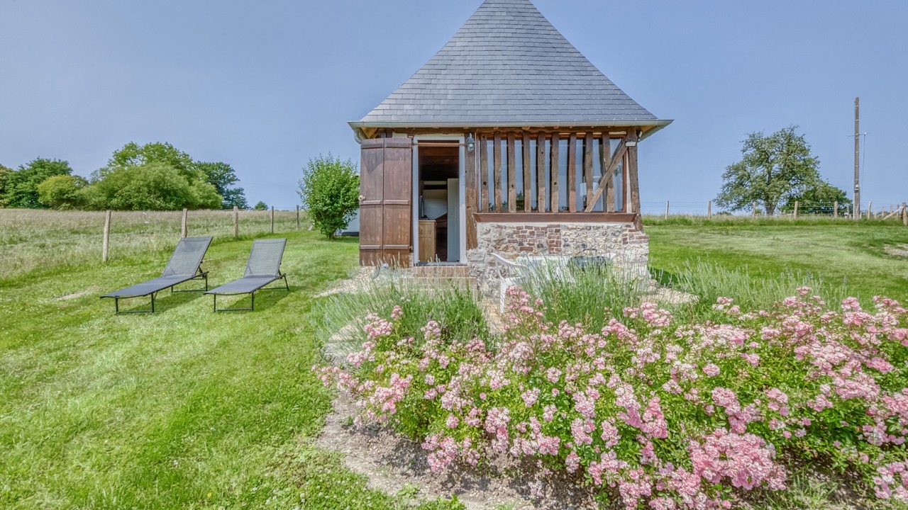 Photo of Outdoor in Les Authieux-sur-Calonne